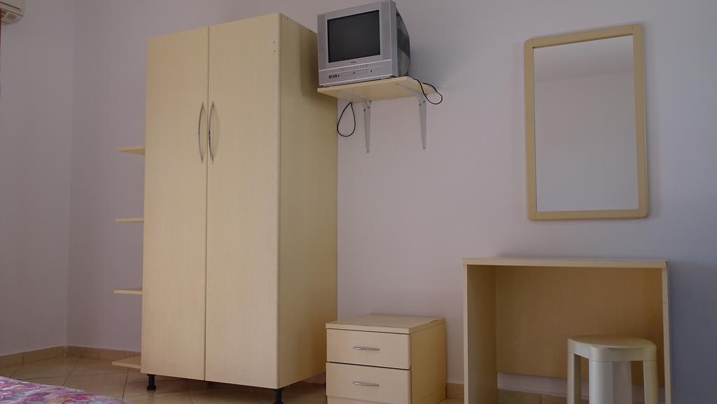 Residence Jazoj Avlonya Dış mekan fotoğraf